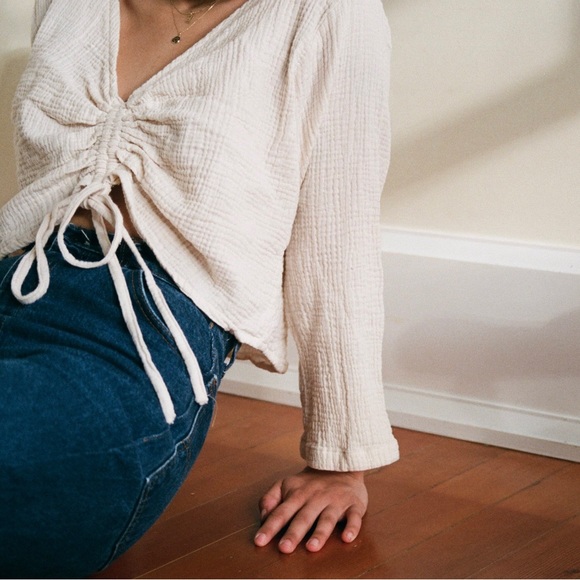 Bees and bones Tops - Bees and bones Daphne blouse (black)